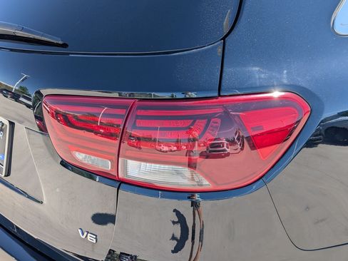 Used 2020 Kia Sorento S AWD/4WD image 11