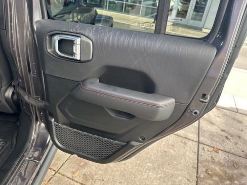 Used 2021 Jeep Wrangler Unlimited Rubicon image 31