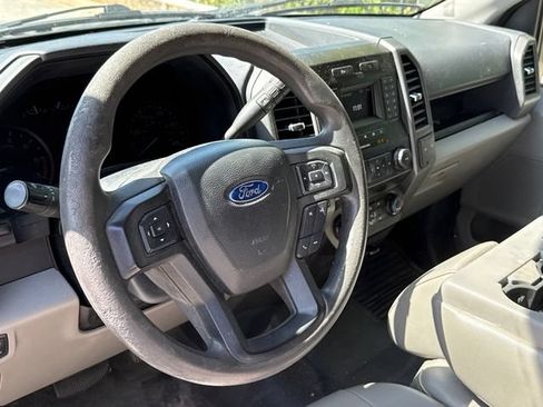 Used 2022 Ford F250 XL w/ Camper Package AWD/4WD image 14