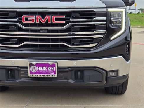 Used 2024 GMC Sierra 1500 SLT RWD image 6