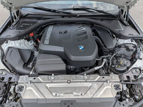 Used 2025 BMW 330i Sedan w/ Convenience Package RWD image 41