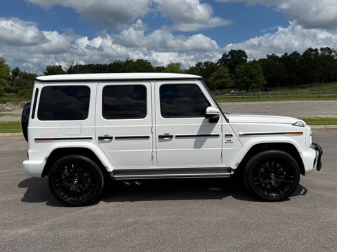 Used 2025 Mercedes-Benz G 63 AMG 4MATIC image 7
