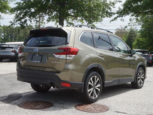 Used 2023 Subaru Forester Limited AWD/4WD image 5