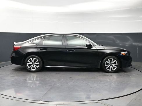 Used 2024 Honda Civic LX image 4