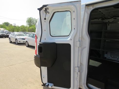 Used 2017 Ford Transit 250 130 Low Roof RWD image 22