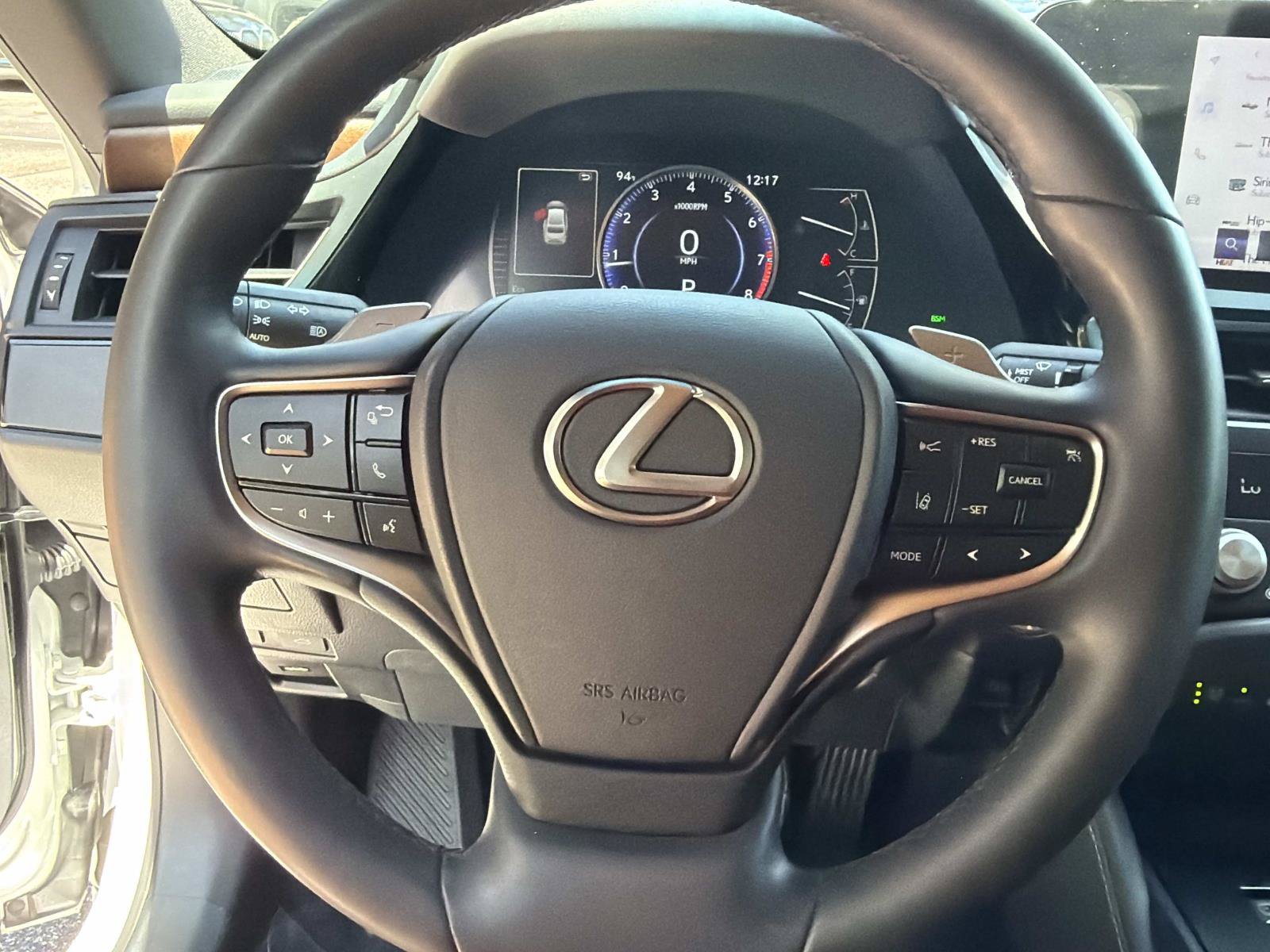 Used 2025 Lexus ES 350 w/ Premium Package FWD image 27