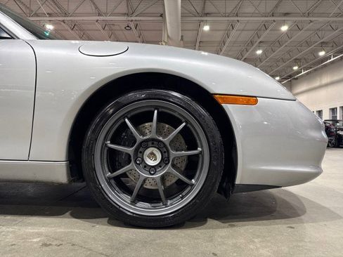 Used 2004 Porsche 911 Carrera 4 image 89