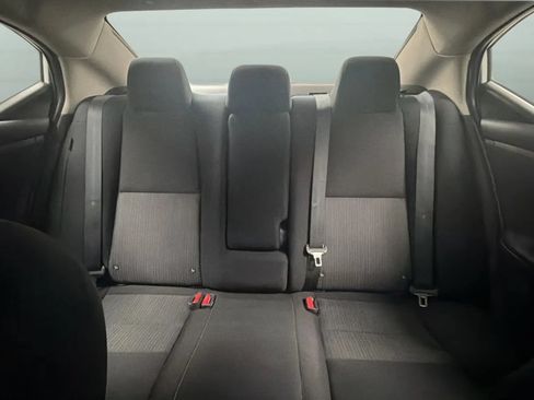 Used 2022 Nissan Sentra SV FWD image 18