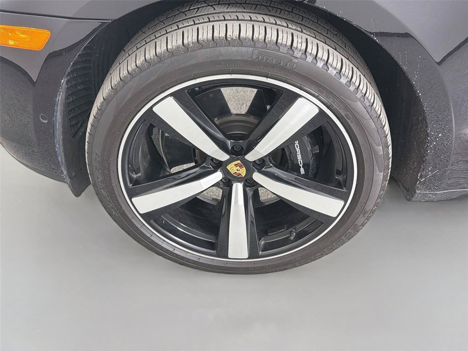 Certified 2026 Porsche Macan GTS AWD/4WD image 11