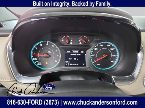 Used 2023 Chevrolet Traverse LS image 16