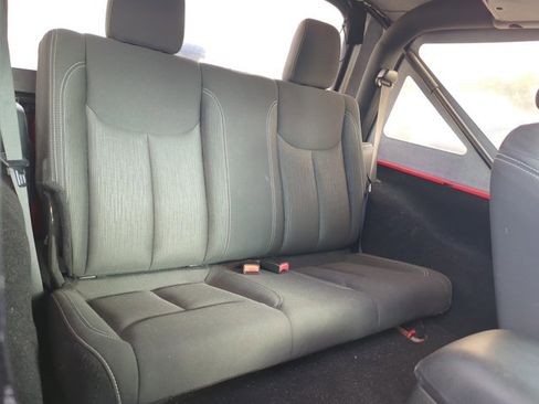 Used 2017 Jeep Wrangler Sahara image 12