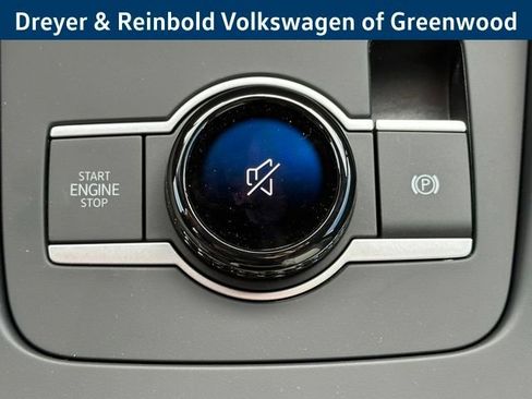 New 2026 Volkswagen Tiguan SE R-Line AWD/4WD image 20
