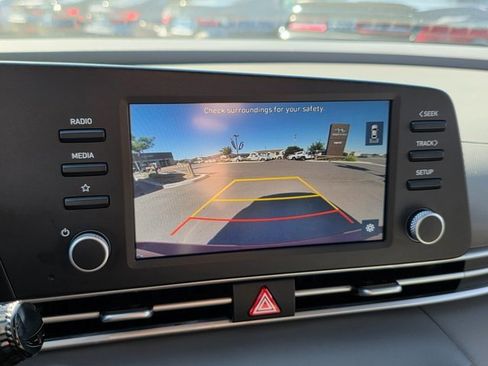 Used 2023 Hyundai Elantra SEL w/ Cargo Package image 24