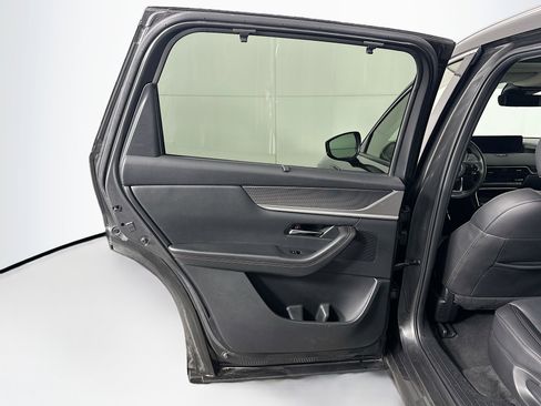 Used 2024 MAZDA CX-90 3.3 Turbo w/ Premium Package image 28