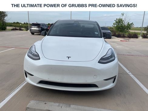 Used 2021 Tesla Model Y Long Range AWD/4WD image 3