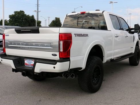 Used 2022 Ford F250 Platinum w/ Tremor Off-Road Package image 5
