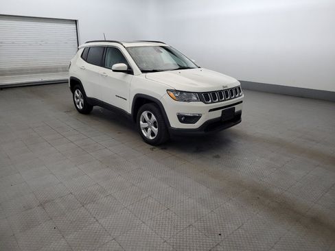 Used 2018 Jeep Compass Latitude w/ Popular Equipment Group AWD/4WD image 13