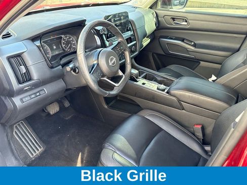 Used 2022 Nissan Pathfinder SL w/ SL Premium Package image 15