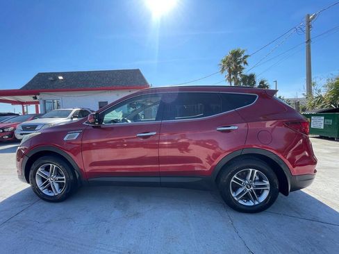 Used 2017 Hyundai Santa Fe Sport FWD image 17