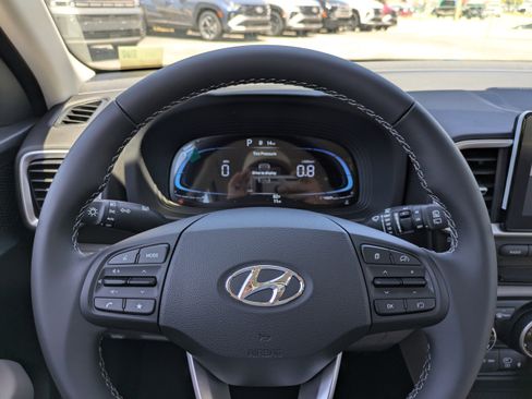 New 2026 Hyundai Venue SEL FWD image 23
