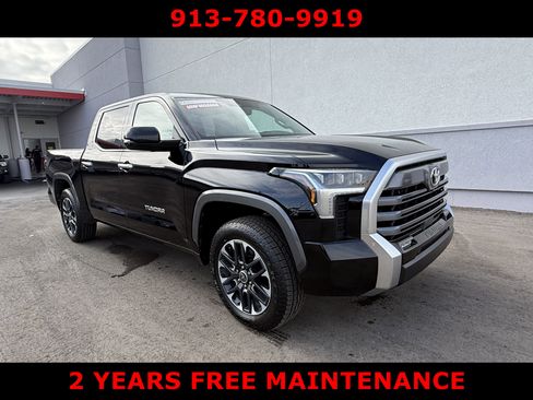 Used 2023 Toyota Tundra Limited image 2