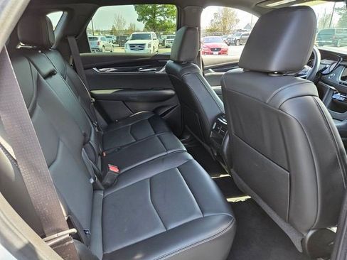 Certified 2025 Cadillac XT5 Premium Luxury image 28