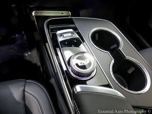 New 2025 Cadillac Lyriq Sport w/ LPO, Floor Liner Package image 18