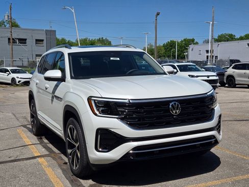 New 2026 Volkswagen Atlas SEL Premium R-Line AWD/4WD image 6