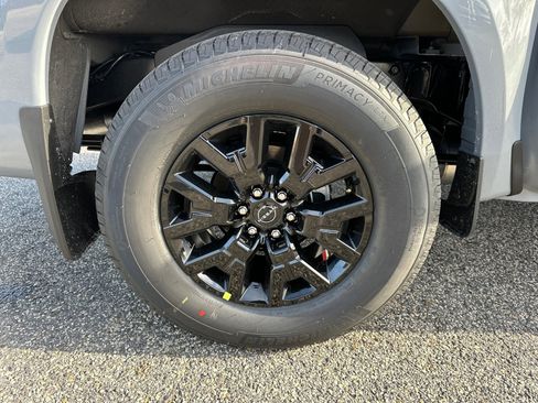 New 2026 Nissan Frontier SV w/ SV Convenience Package image 17