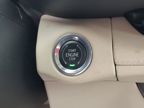 Used 2023 Buick Envision Avenir AWD/4WD image 16