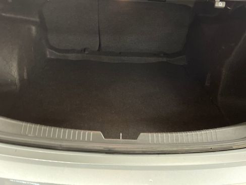 Used 2024 Chevrolet Malibu LT FWD image 28