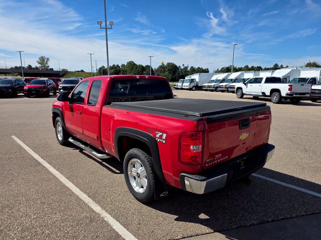 Used 2012 Chevrolet Silverado 1500 LT w/ All-Star Edition AWD/4WD image 4