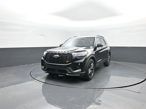New 2026 Ford Explorer ST w/ Sun And Sound Package image 3
