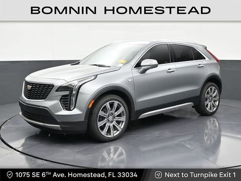 Certified 2023 Cadillac XT4 Premium Luxury FWD image 1