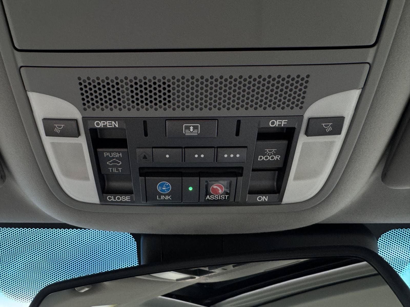 Used 2014 Acura RLX w/ Advance Package FWD image 25