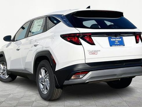 New 2026 Hyundai Tucson SE image 3