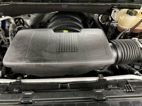 Used 2022 Chevrolet Silverado 1500 RST AWD/4WD image 25