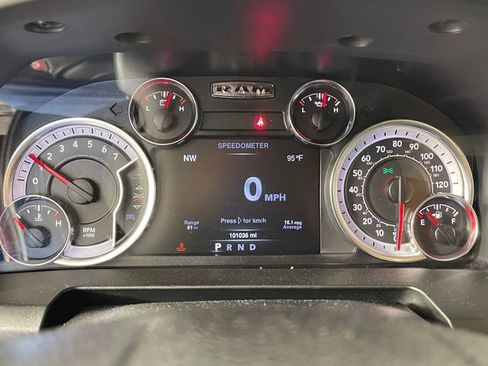 Used 2021 RAM 1500 Express w/ Wheel & Sound Group image 5