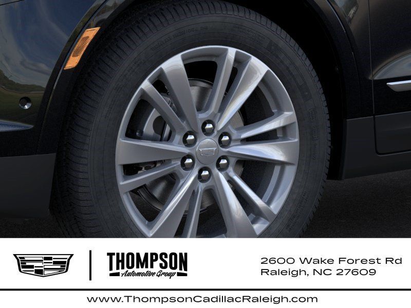New 2026 Cadillac XT5 Premium Luxury w/ Driver Assist Package FWD image 9