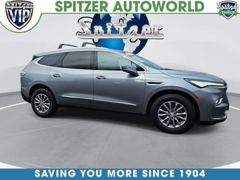 Used 2023 Buick Enclave Essence AWD/4WD image 9