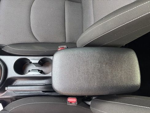 Used 2024 Kia Forte LXS image 16