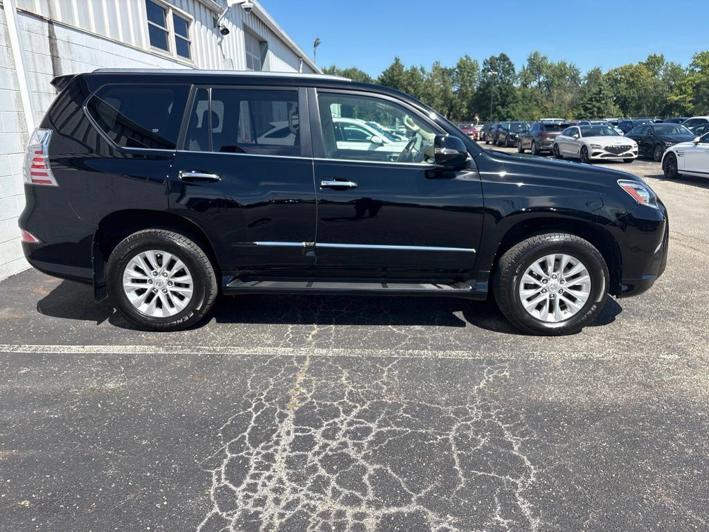 Used 2019 Lexus GX 460 Premium w/ Premium Package AWD/4WD image 6