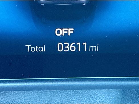 Used 2025 BMW 230i Coupe w/ Convenience Package image 41