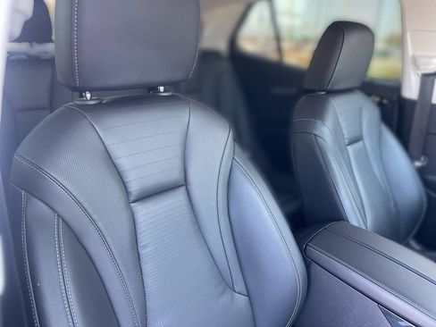 Used 2024 Buick Envision Preferred AWD/4WD image 39