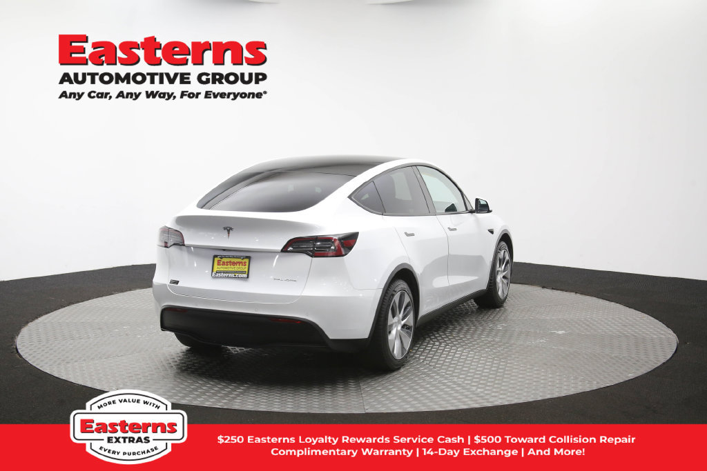 Used 2020 Tesla Model Y Long Range AWD/4WD image 35