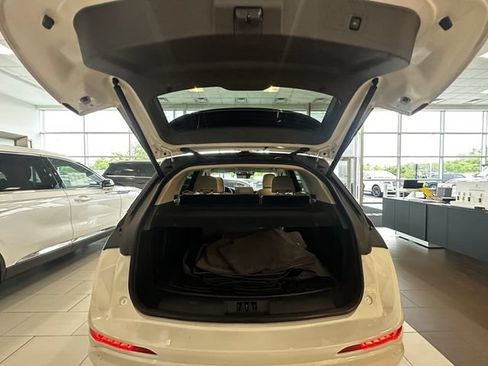 Certified 2024 Lincoln Corsair Grand Touring w/ Equipment Group 301A AWD/4WD image 40