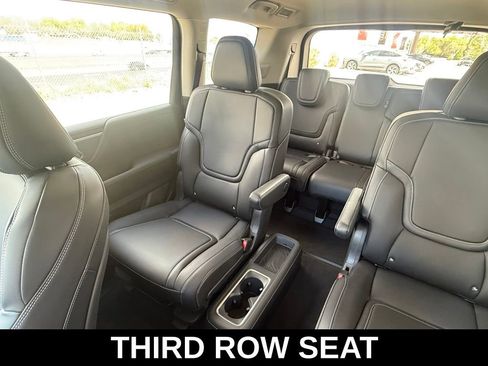 Used 2025 INFINITI QX80 Pure AWD/4WD image 12