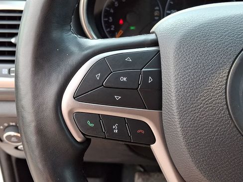 Used 2021 Jeep Grand Cherokee Laredo X AWD/4WD image 24