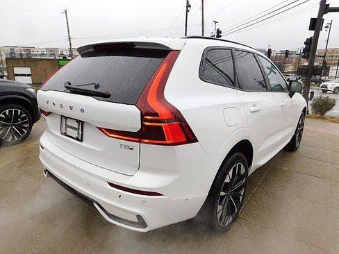 New 2026 Volvo XC60 T8 Plus w/ Climate Package AWD/4WD image 6