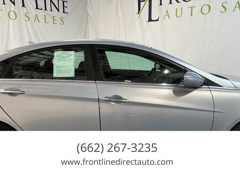 Used 2011 Hyundai Sonata SE w/ Navigation & Sunroof Pkg 4 image 8